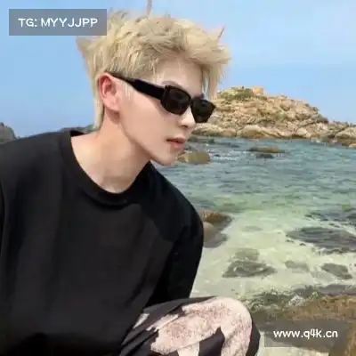 束婉义